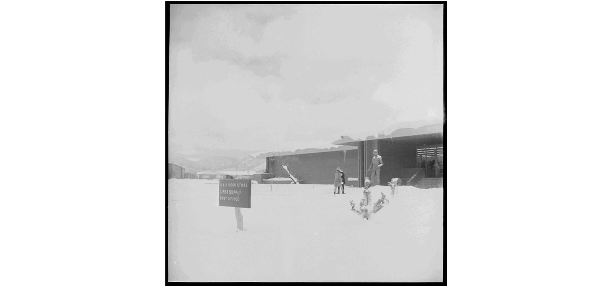NAUAlumni's tweet photo. 1960’s Flagstaff vs. 2020 Flagstaff. All we see is snow, snow, snow! ❄️ #FlagstaffWinter #CampusViews https://t.co/cOo8rLFfnI