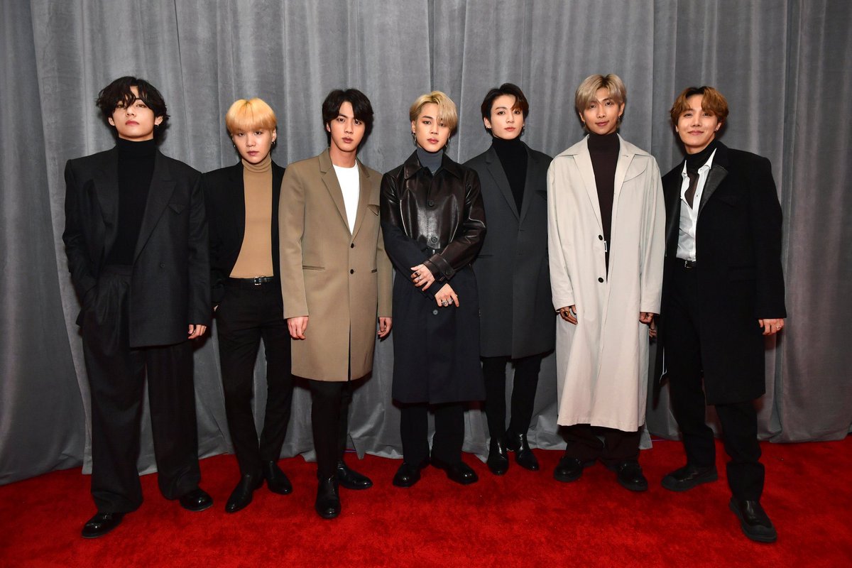 ccplus's tweet photo. .@BTS_twt is at the #GRAMMYs and they look so elegant and beautiful 😍 https://t.co/rAMrMKL7W0