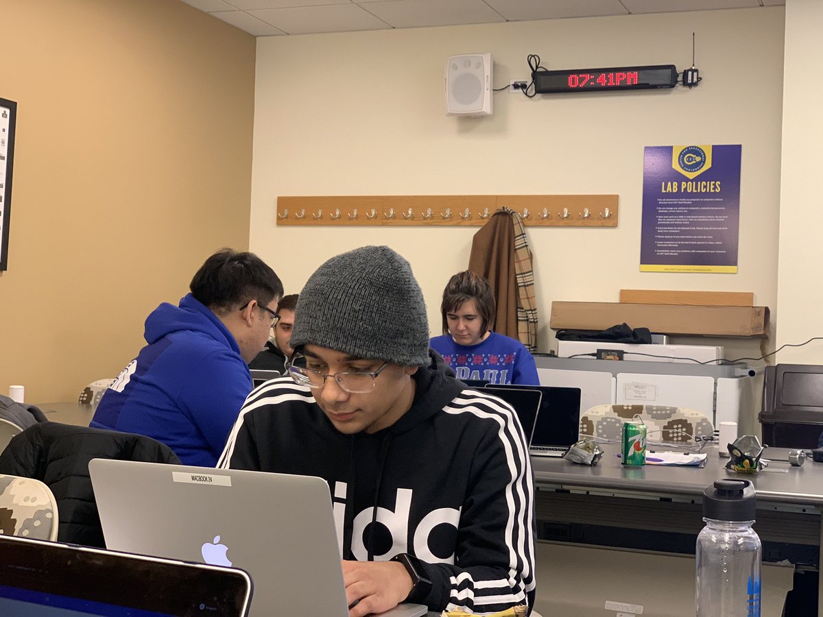 dscdepaul's tweet photo. We had an awesome time at our GCP Essentials Study Jam on Friday where we learned to set up virtual machines, Kubernetes, and configured load balancers. Can’t wait till next month! #dsc #googlecloud #studyjam #dscdepaul #cloudcomputing @cdmdepaul #computerscience #iamdepaul https://t.co/RWr5PovJGl