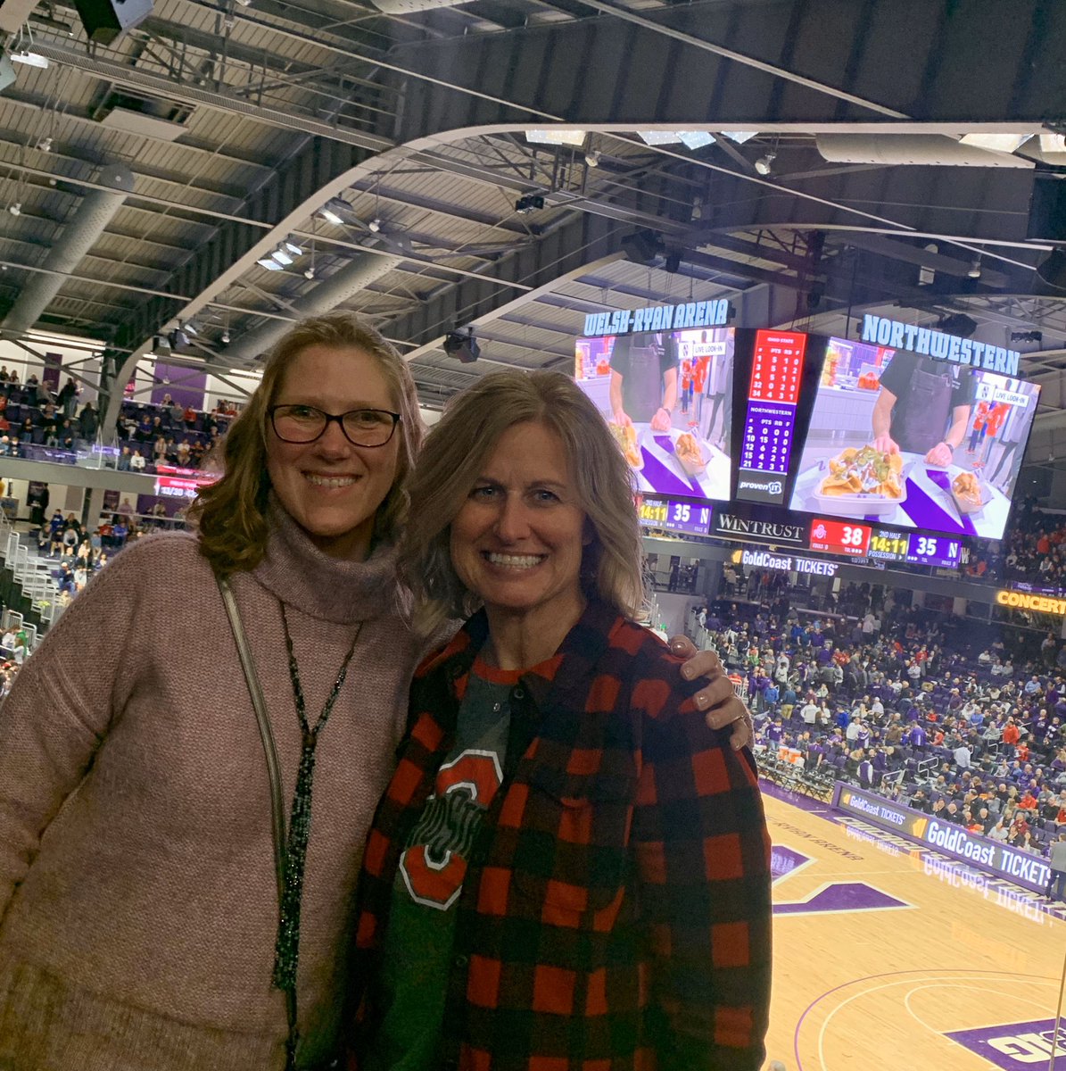 kellieknox43's tweet photo. Big 10 basketball🏀 #gocats #gobucks #friendsdivided #big10 https://t.co/a3cd7taSdR
