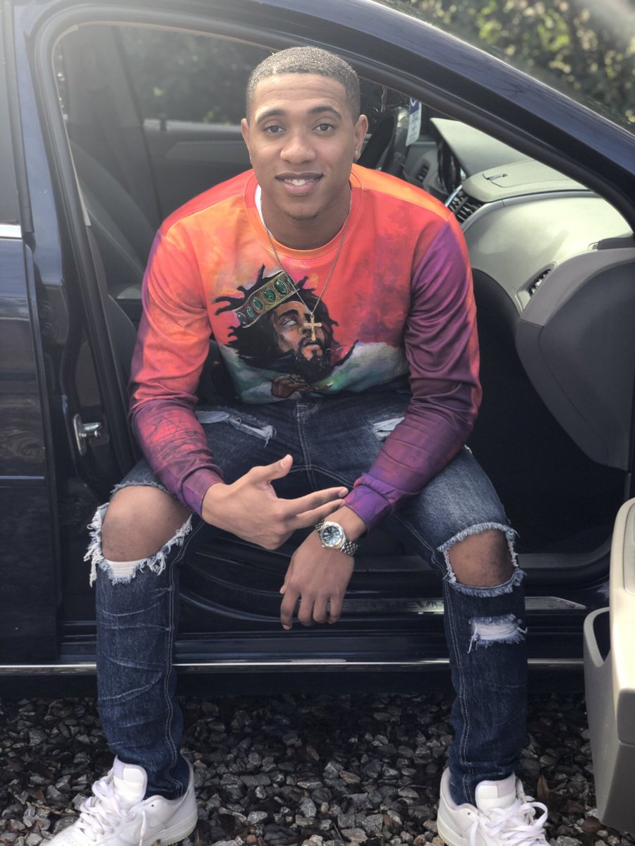 BradleyDeavan's tweet photo. Too cole🥶💔 https://t.co/JMG6LtEVdX