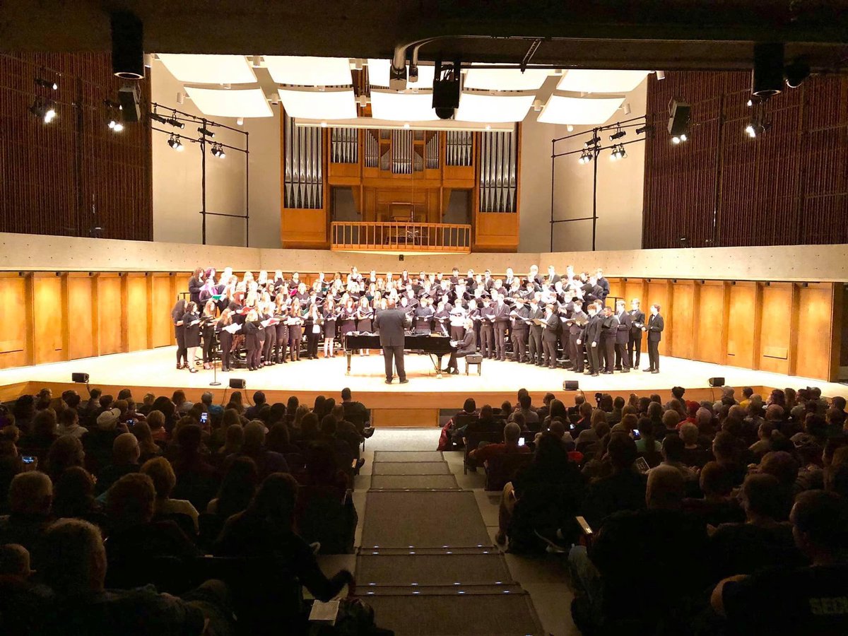 Congratulations to senior, Samantha Stuck who was chosen by audition to represent PLHS at the annual UNO BOCH Festival as a member of the select choir! Well done!!!