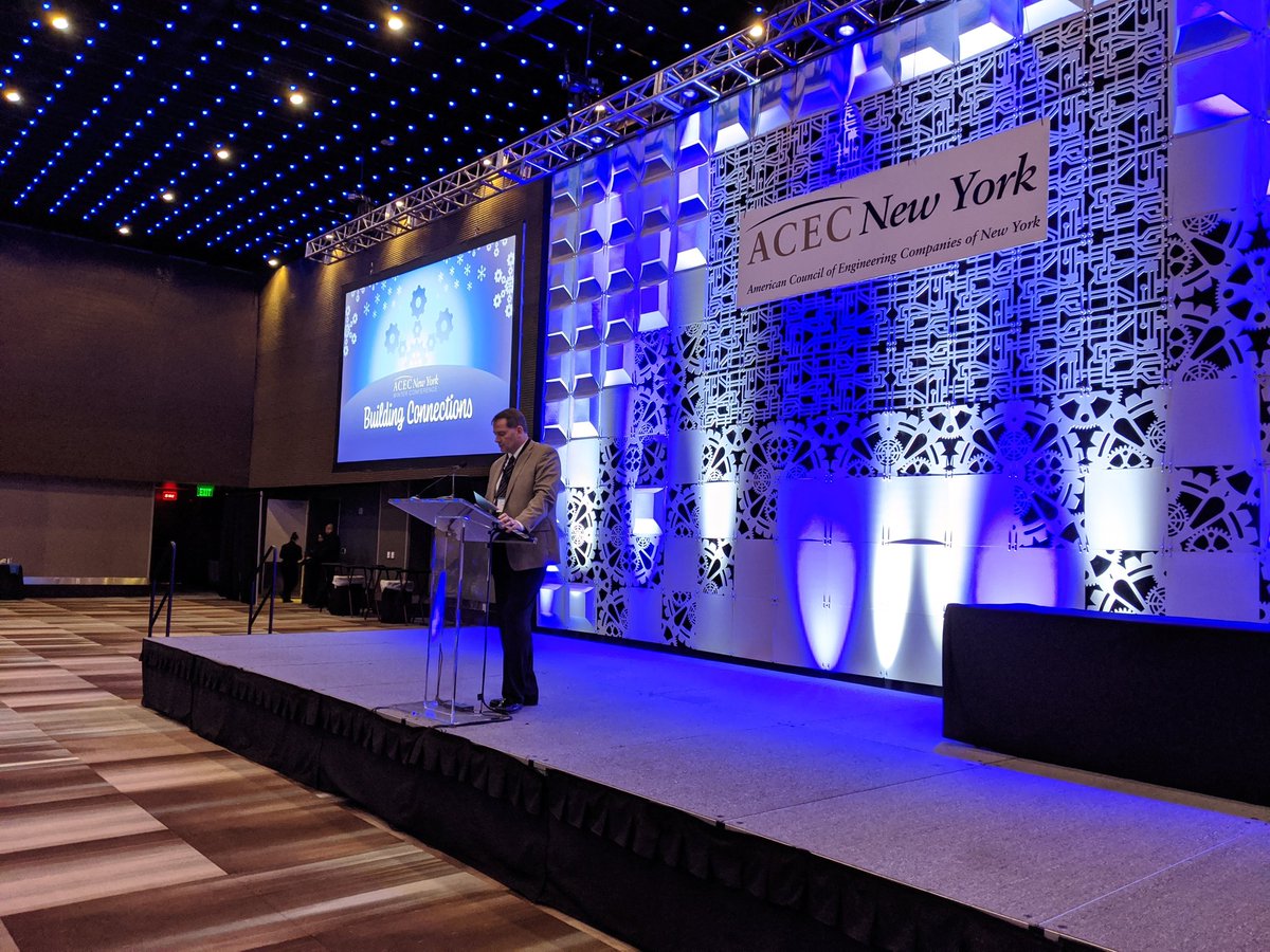 ACECNewYork's tweet photo. Our @ACECNewYork chair opens the #acecnywinter20 Sunday night welcome dinner. https://t.co/qujfiyO8TL