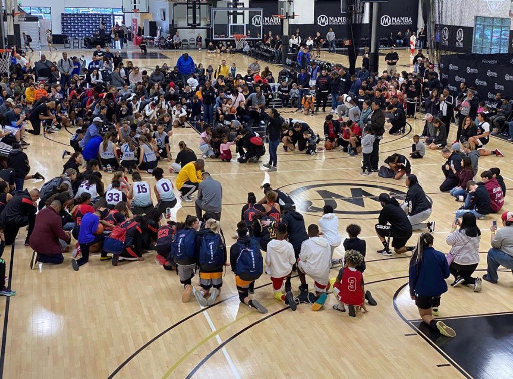 kron4news's tweet photo. A picture's worth a thousand words🙏

This is the moment the Mamba Sports Academy received the tragic news of Kobe, Gigi and the other victims involved in the fatal helicopter crash. All games were cancelled. 
https://t.co/gEwjcV1i1E https://t.co/nab1IB9Ocw
