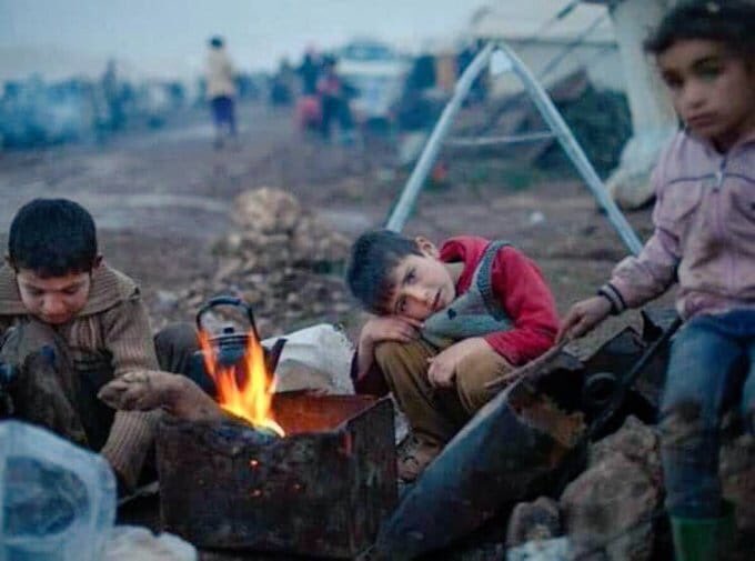 Zordur DEPREMDE ÇOCUK olmak..
Anlam veremezsin HAYATA öldün mü
Yaşadın mı bilemezsin.Zaman BİRLİK ve BERABERLİK,kardeşlik vaktidir. Lütfen boş şeylerle BİRBİRİMİZİ tüketmeyelim bu acı HEPİMİZİN dir. Rabbim bir daha ÜLKEMİZE böyle ACILAR göstermesin. @HASANAY87523952