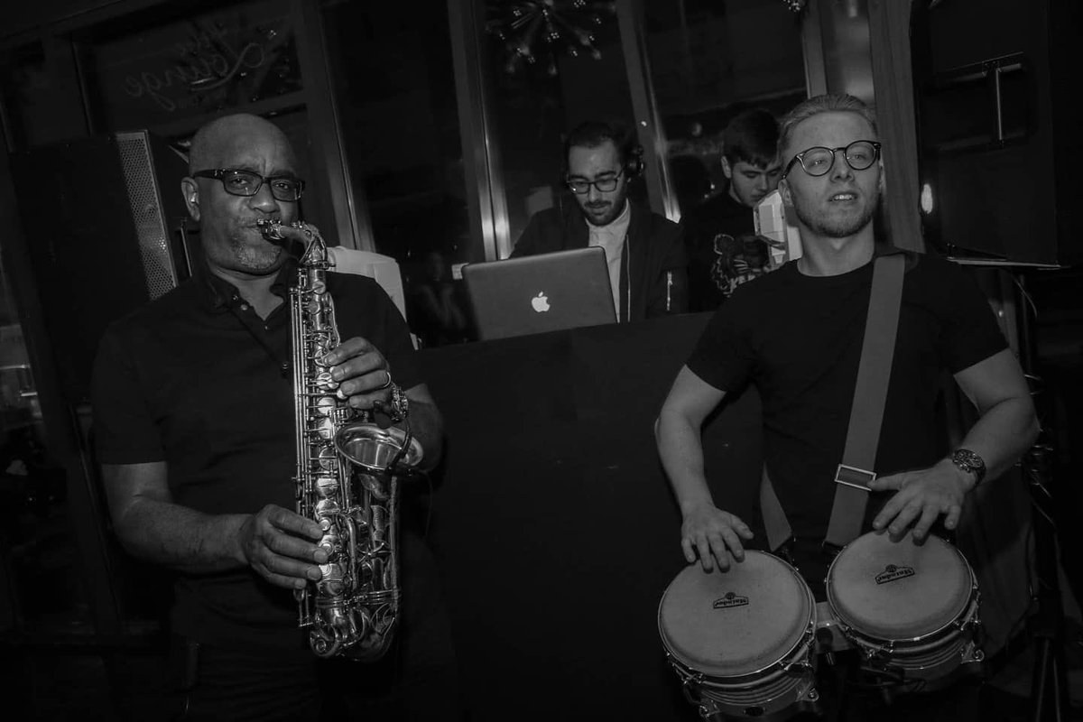 Gentone_Events's tweet photo. We had a great time providing the entertainment for an amazing surprise 30th this weekend... 
📍@theloungeingatestone 
🥁@elliot_on_percussion 
🎷@krmbmanagement 
🎶 @tonychristofi 

#PartyDJ #DJHire #PrivateDJ #PrivateDJ #WeddingDJEssex #PartyDJEssex #Gentone https://t.co/u4gsLIWMvg