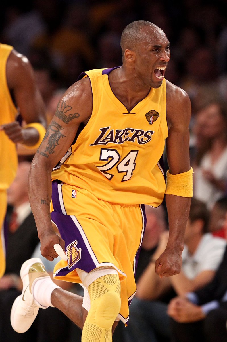 CoStarExp's tweet photo. Our hearts go out to the Bryant family, their friends and the NBA community.  Kobe is a legend of the game and a true legend of our generation. He has inspired many young athletes around the world and he will truly be missed. #kobe #lalakers #KobeByrant https://t.co/gsSzHjUFYP