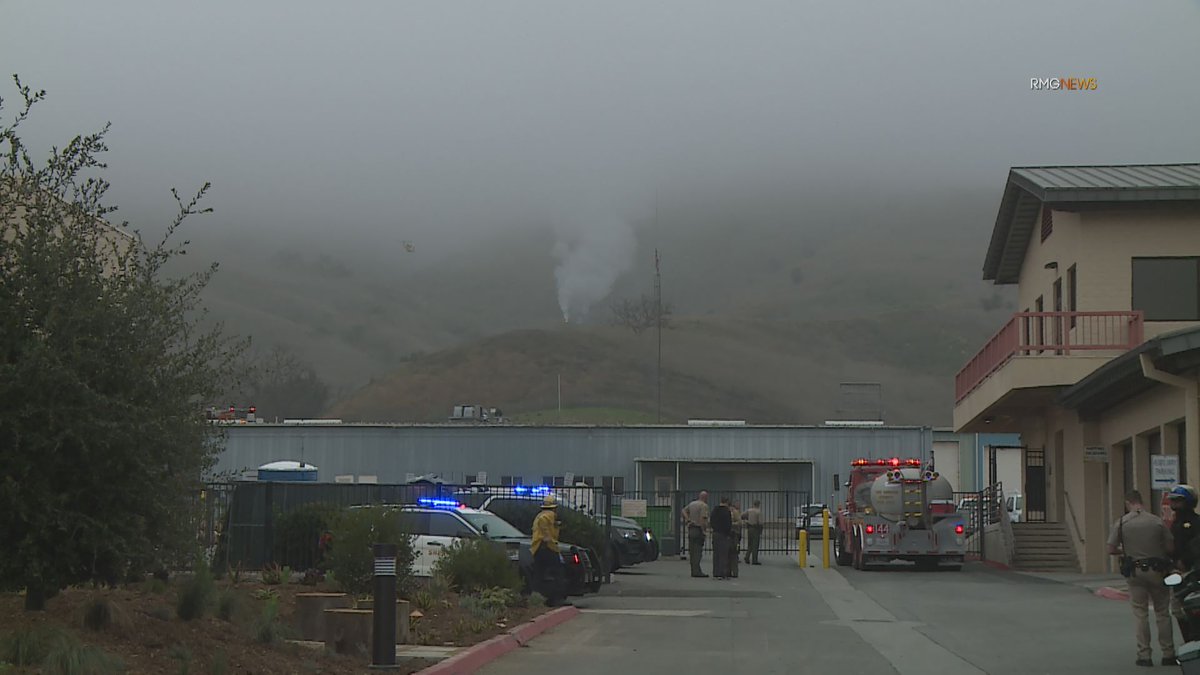 RMGNews's tweet photo. ***NOT FOR BROADCAST*** Kobe Bryant, four others killed in helicopter crash in Calabasas, California. https://t.co/dF0phFDVXI