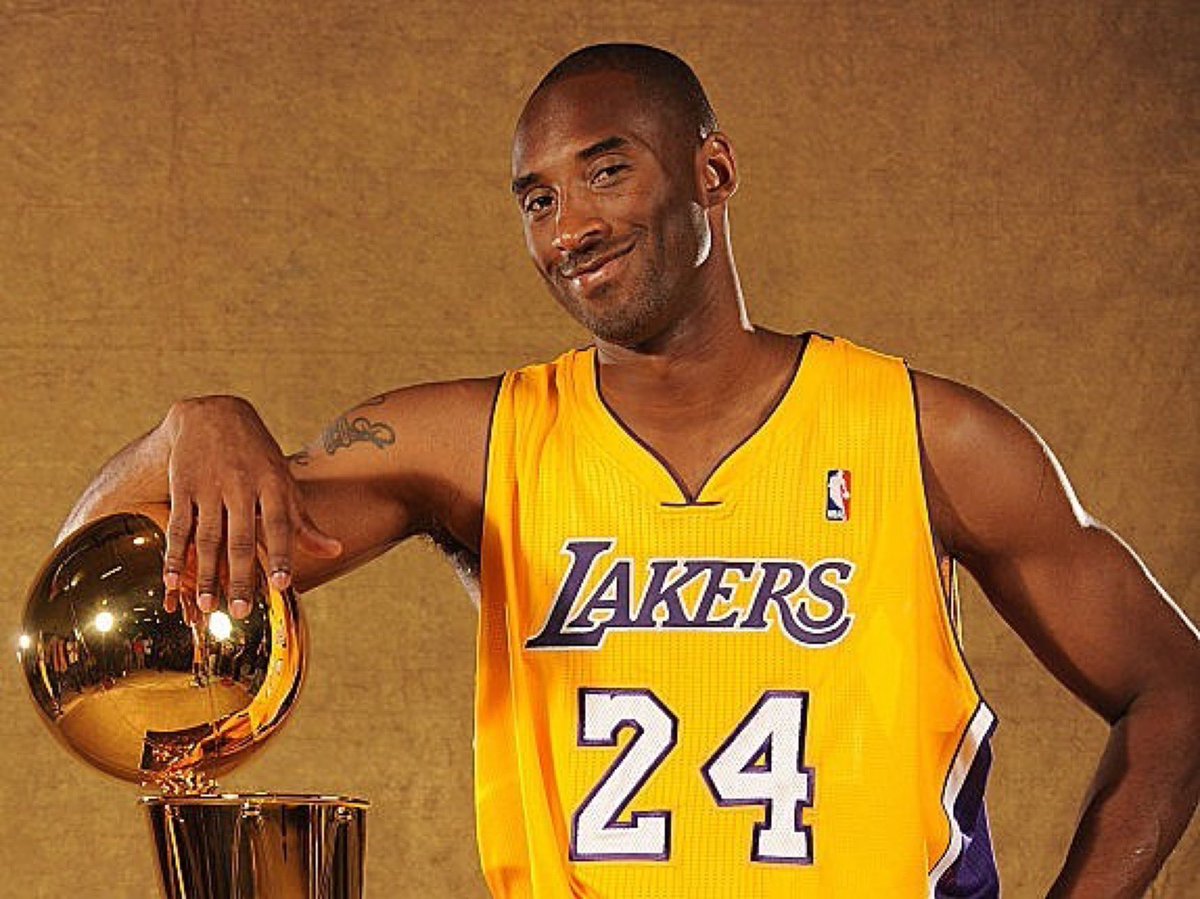 DJWilSAF's tweet photo. I cannot believe it Damn #KobeByrant 🤒 😔💔 #RIP @KobeBryant https://t.co/OBfrsSvHKh