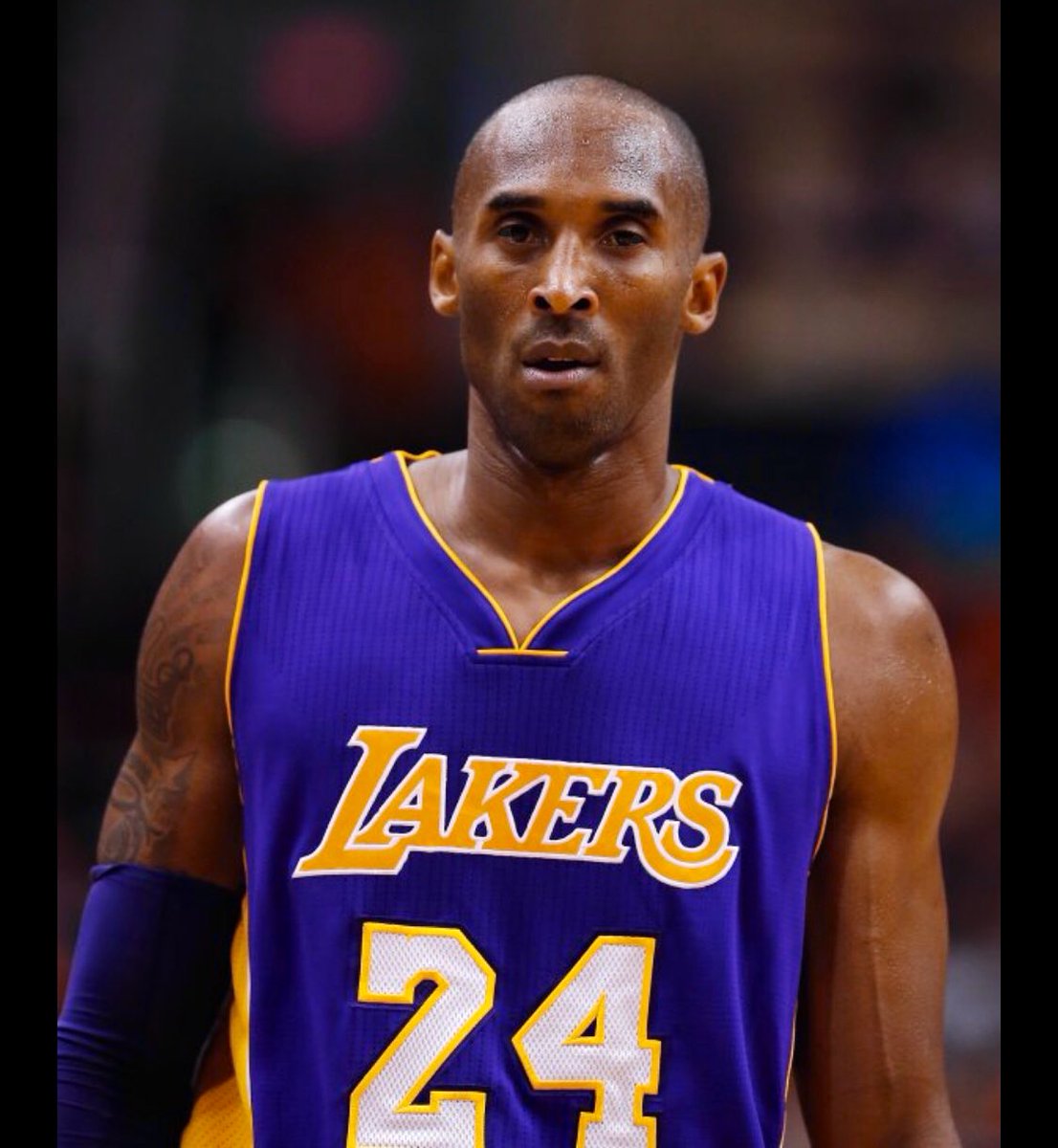 PointForwardPro's tweet image. Young players across all levels of the game of basketball. You play today and everyday because that’s what the Black Mamba would’ve done. That’s what he would’ve wanted you to do. 

#RIPKobeBryant 😢😢😢