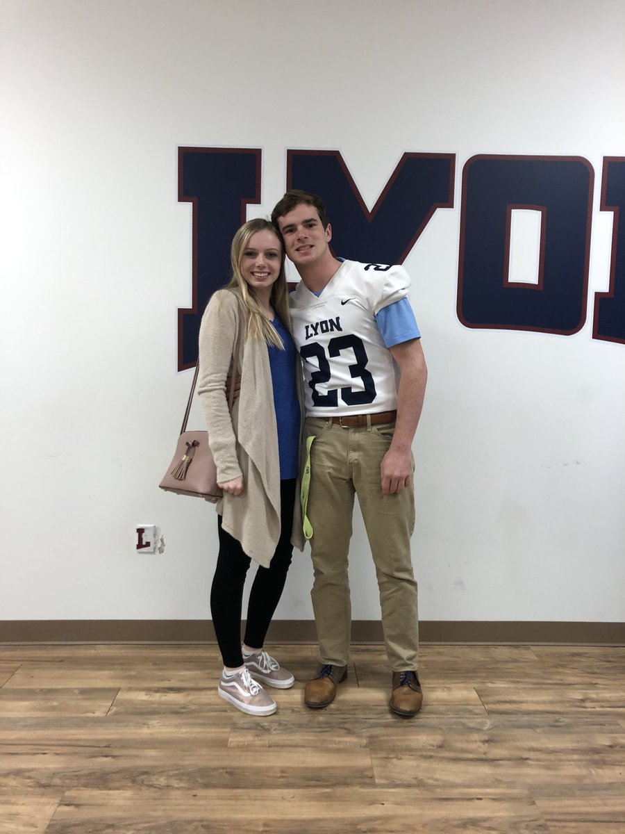 EbarbReese's tweet photo. After EARNING an offer and taking an official visit, I am extremely excited to announce that I have committed to Lyon College!! @CoachNSheehan https://t.co/KTUKe7KxSx