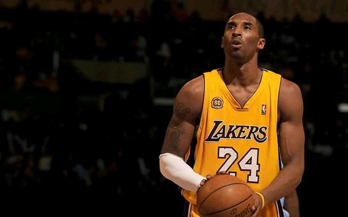 RonaseDaWriter's tweet photo. RIP #KOBEBRYANT my legend https://t.co/7im8PoFiej