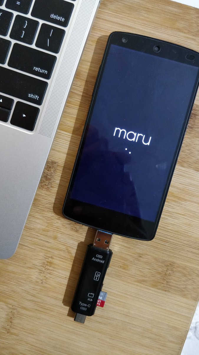 Ekbyte's tweet photo. Bring back the dead! 

Time for #MaruOS on #Nexus5 🖖🏻 https://t.co/kuwjwq4KP1