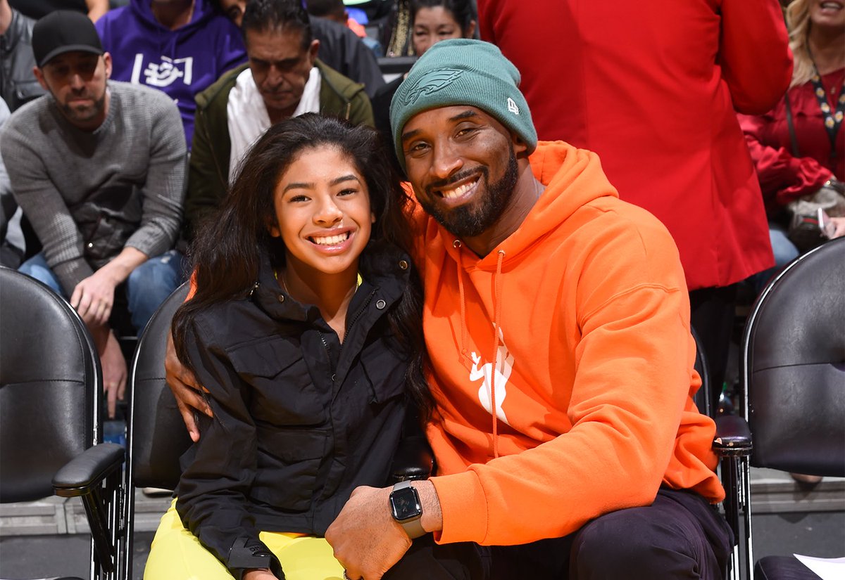 ADAMwontLOSE's tweet photo. Dad and daughter get a head start to the next life! Flyyyyy #RIPMAMBA 😢 https://t.co/OBZ6OPEtbh