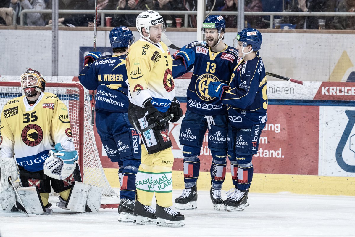 HCD_offiziell's tweet photo. Es war ein denkwürdiger Sonntagnachmittag, vielen Dank an die fast 5700 Fans die im Stadion waren und uns unterstützt haben. Wir wünschen euch eine guten Start in die neue Woche. Eine Woche, die mit 2 NL-Spielen und dem Cupfinal wiederum einige Highlights bietet.
#MythosHCD https://t.co/6dtJirglXS