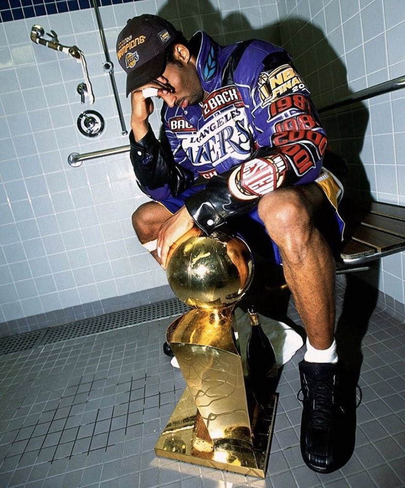 RomniTravis's tweet photo. “It was sum bout that Rollie when it first touched my wrist” https://t.co/tGgnvjHCJM