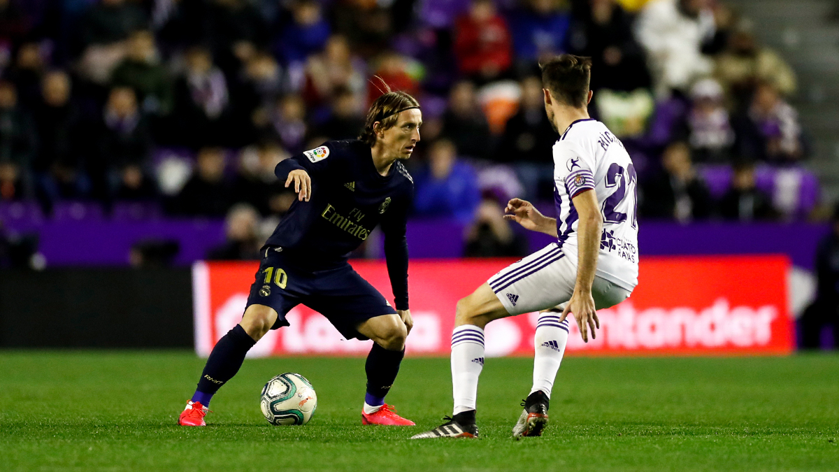 realmadrid's tweet photo. 2⃣▶ | 0-0 | Comienza la segunda parte.
🆚 @realvalladolid
📱 https://t.co/w82EoEpWRh 
💻 https://t.co/h0PWTU0T7k
#RMLiga | #RealValladolidRealMadrid https://t.co/CKYFHZO5Ry