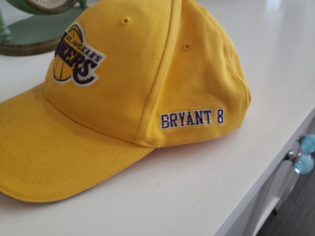 BarrettAJames's tweet photo. RIP Mamba! Prayers for the Bryant family. https://t.co/tzcNz3aLyT