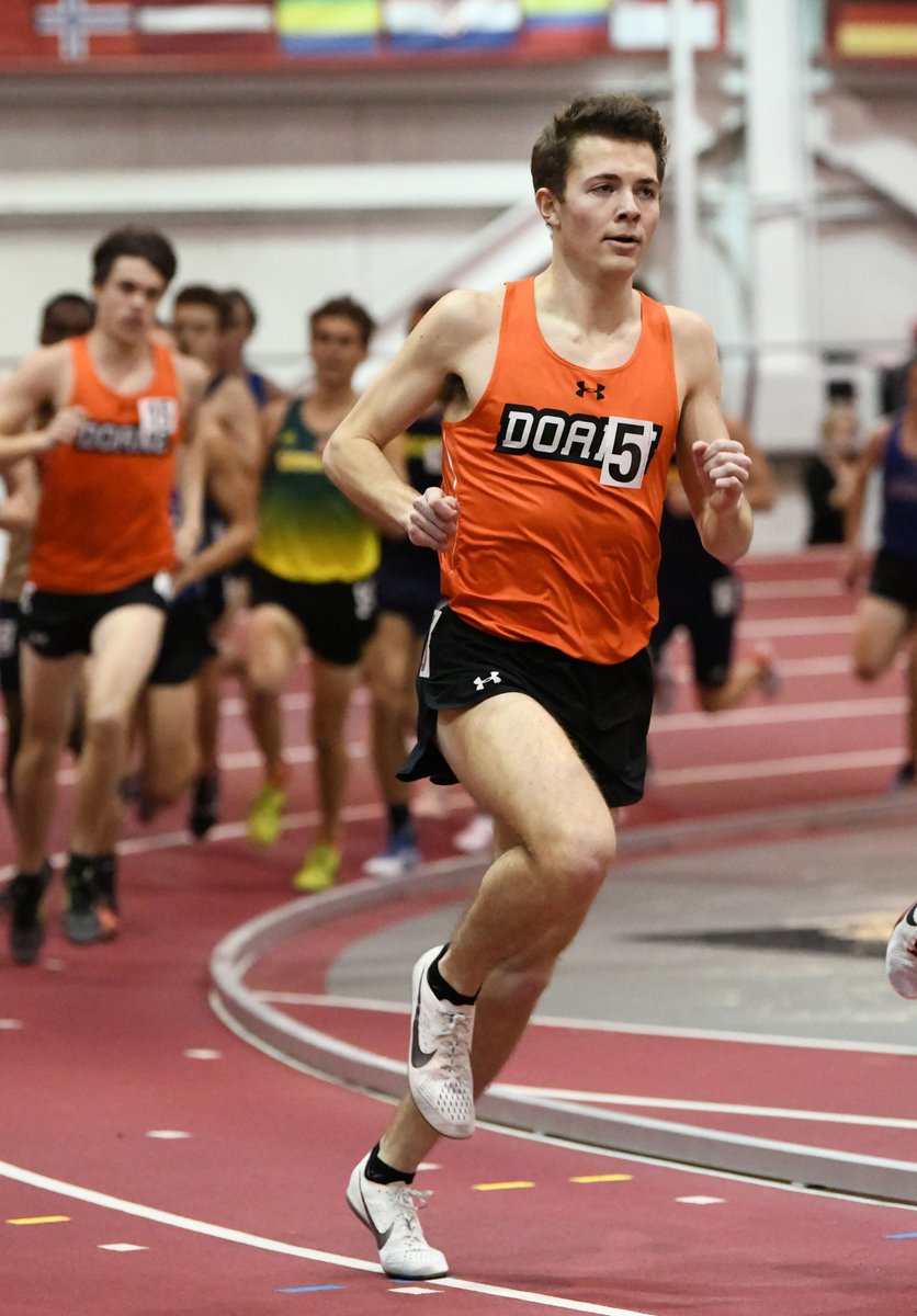 Scoop_DoaneTF's tweet photo. #DoaneTF lads going the distance Friday at the #PrairieWolf Invite. @awicked10 @aidanwheelock @nateharmon81 @RunnerBoy66, E. Wick, J. Dietlein, @SaldivarSamuel https://t.co/ndGGlf9Czr