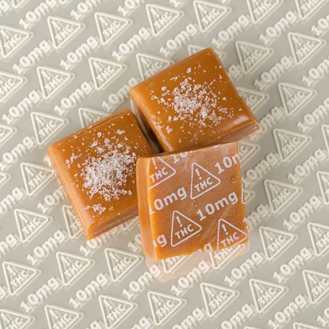 GreenCrossMJ's tweet photo. 👀🍫 At a glance, you know this caramel is #CannabisInfused, and the exact dosage per serving — Marking edibles elevates the consumer experience!

Edible Nevada !THC Labels = Cannacals™ by @Baked_Smart

#edibles #knowyourdose #nevadaedibles #cannabissafety https://t.co/eB9tWmLiiz