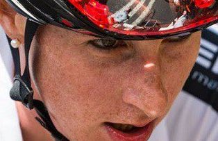 BizkaiaDurango's tweet image. 🙈Still in January but already winning! Congrats @CarlaOberholzer on your @FastOneCycle win — first of many this season! 🥳