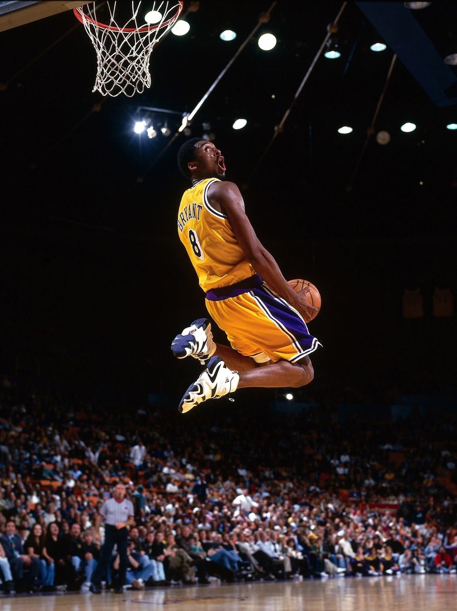 Shew1986's tweet photo. Greatness. Thank You 🙏🏽. #KobeBryant https://t.co/s3T2cueg9Z
