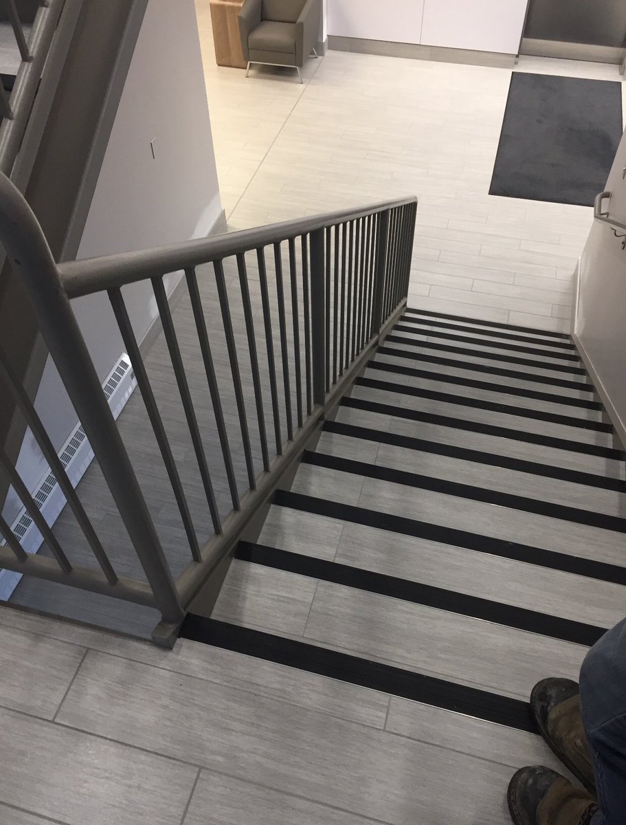 NL_Painters's tweet image. Check out this stairwell we just painted at a commercial office building.  For this project we chose @Benjamin_Moore direct to metal paint for the risers, rails and spindles.  We used BM skuff-x paint for the walls as it’s a high traffic area.  Paint was sourced @paintshopcanada