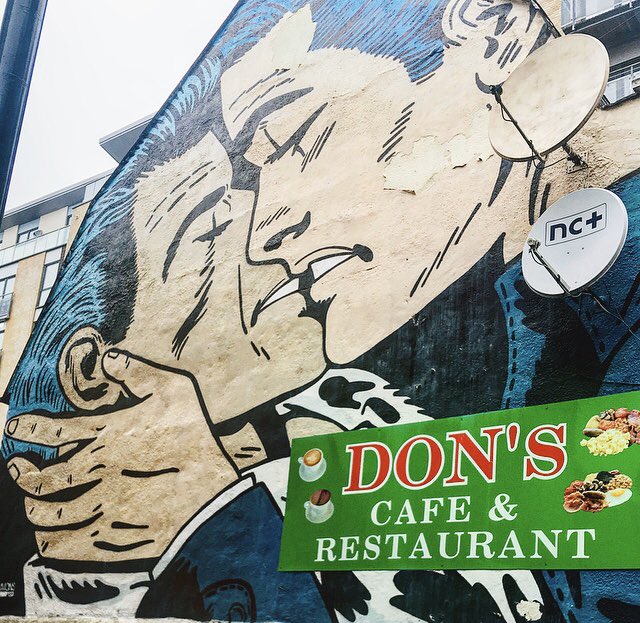 marimindles's tweet photo. 🧡Little accidental Croydon graffiti tour yesterday 🧡
#croydon #thecronx #streetart #totheboneproject #croydonstreetart https://t.co/xaI3R80FNQ