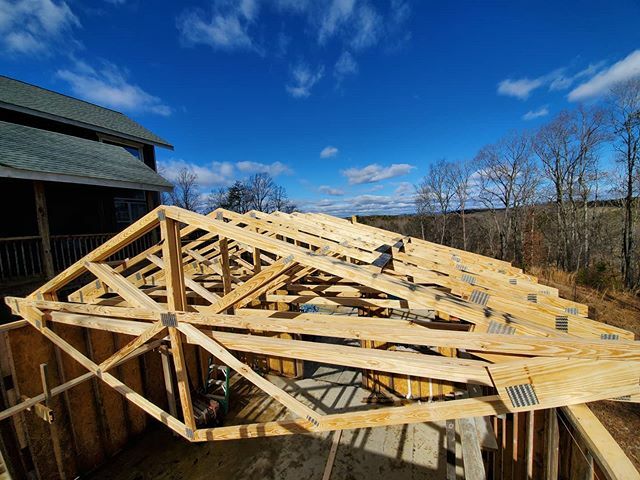WmWalkerCo's tweet photo. Getting some work DONE on this #cantina my Dad and Brother-in-law came out today to help me set these trusses! It's been awhile since I've played on the truss jungle gym but it all came back to me. Next up is sub-fascia and sheathing and try to get this … https://t.co/wtJVxzjqDM https://t.co/Y9UmqT2gNi