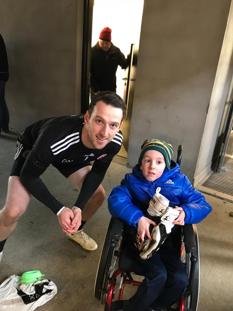 BallinloughGaa's tweet photo. Not a great day for @MeathGAA today against @TyroneGAALive, but you won’t hear a bad thing said about Mickey Harte or @niallmorgan01 from me,as they both took time to chat with our Tom. Two great Gaels and two absolute gents. Thanks lads ye made a little Meath mans day today. 😊 https://t.co/Ap3vCwxIeM