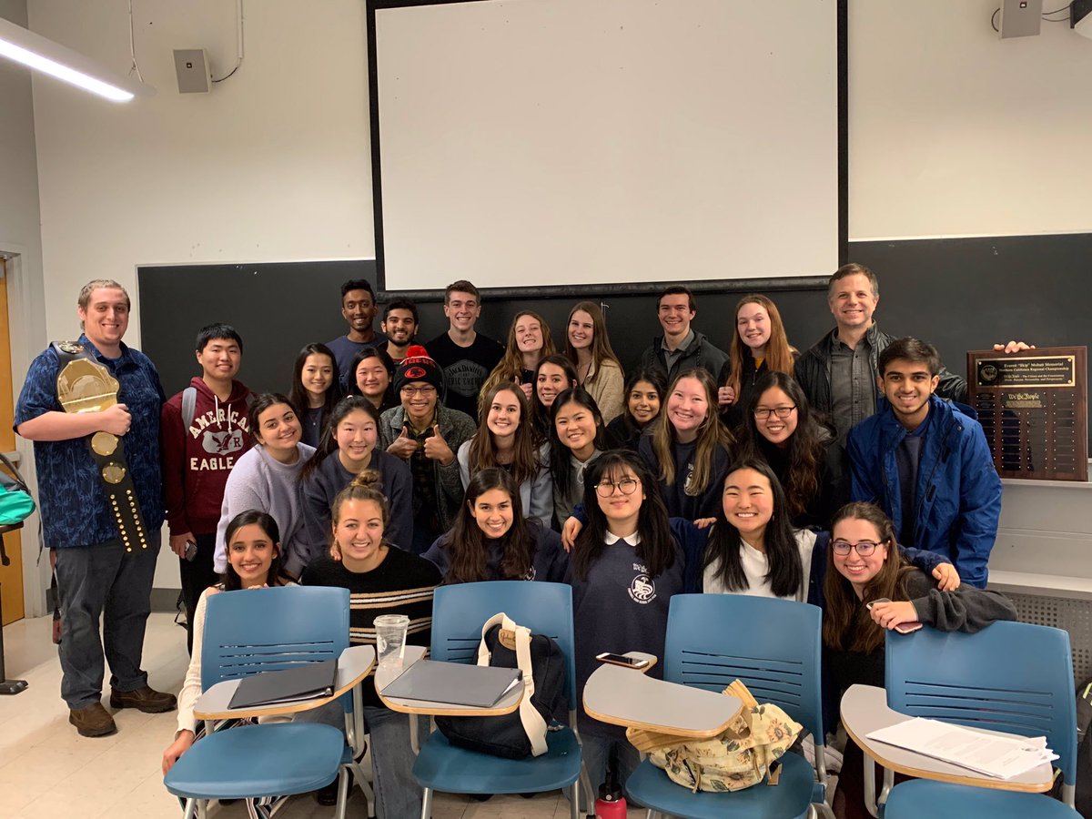 CACE_Tweets's tweet photo. Last State practice with the NorCal Regional Champs, #foothillhighschool with the #CACEBelt and Mohatt award. Best of luck to these great students at State! #caciviceducation #californiansadvancingciviceducation https://t.co/xd9z0MdrUE