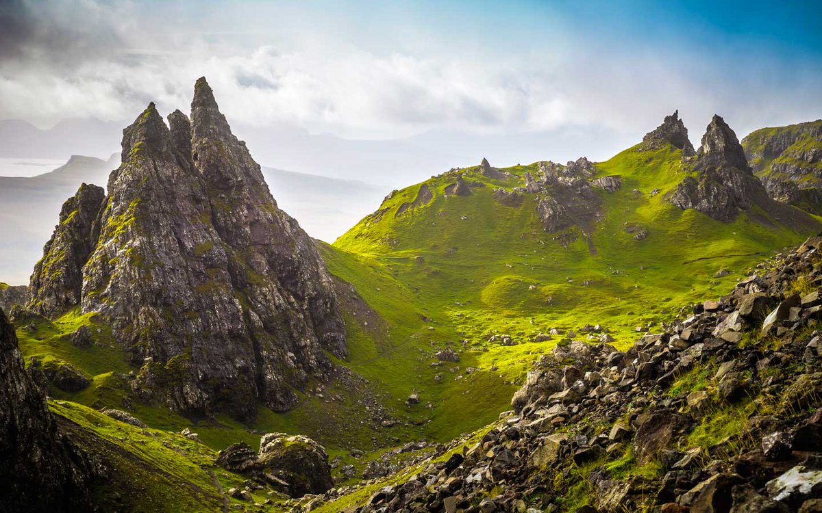 DGCagnati's tweet photo. L’#IledeMan se situe dans la mer d’Irlande, à mi chemin entre le nord de l’Angleterre et l’Irlande. Dotée de paysages spectaculaires et d’une nature incroyable, héritière d’une histoire et d’une culture extrêmement riche, des points d’intérêts #SvWorld https://t.co/N4eQrurc3R https://t.co/PWO9DmVhyu