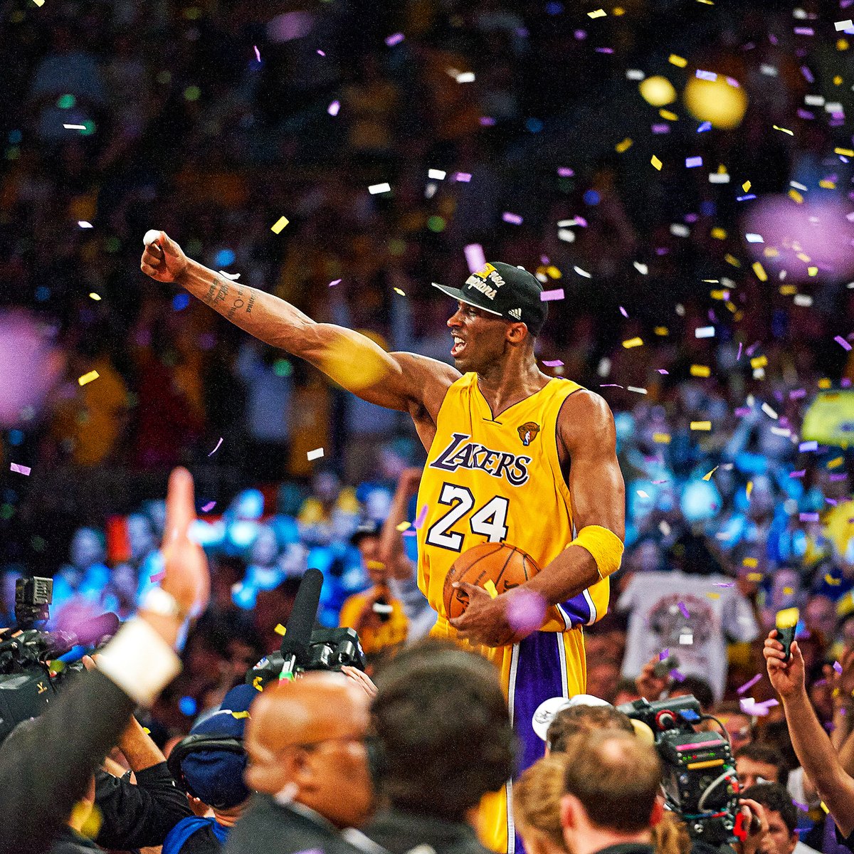 SInow's tweet photo. Looking back at the life and career of a Lakers legend and basketball icon, Kobe Bryant https://t.co/MxmU6IOncO https://t.co/GmTXgt16k5