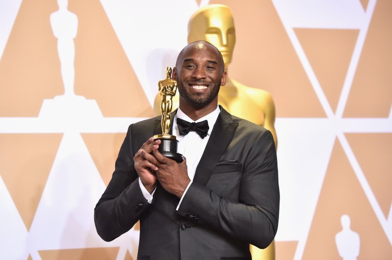 ReplayValuePod's tweet photo. RIP legend Kobe Bryant (1978-2020). @kobebryant #KobeBryant #RIP #ripkobe #RIPMAMBA https://t.co/rISCj6Gq2A