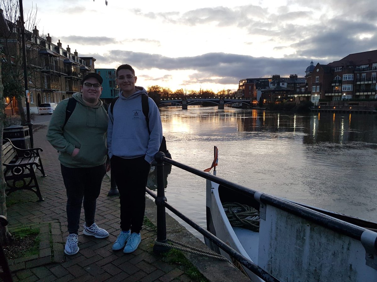 bcheritagetours's tweet photo. Drew and Gabrielle on a layover tour in Windsor.Using their time wisely to discover life outside Heathrow #privatetour #privateguide #lovelondon #londontourist #blacktaxi #cabtour #taxitour #londonsights
#customtour #uniquetour #funtour #funguide #windsor #windsortour #royaltour https://t.co/MqXFaequ1J