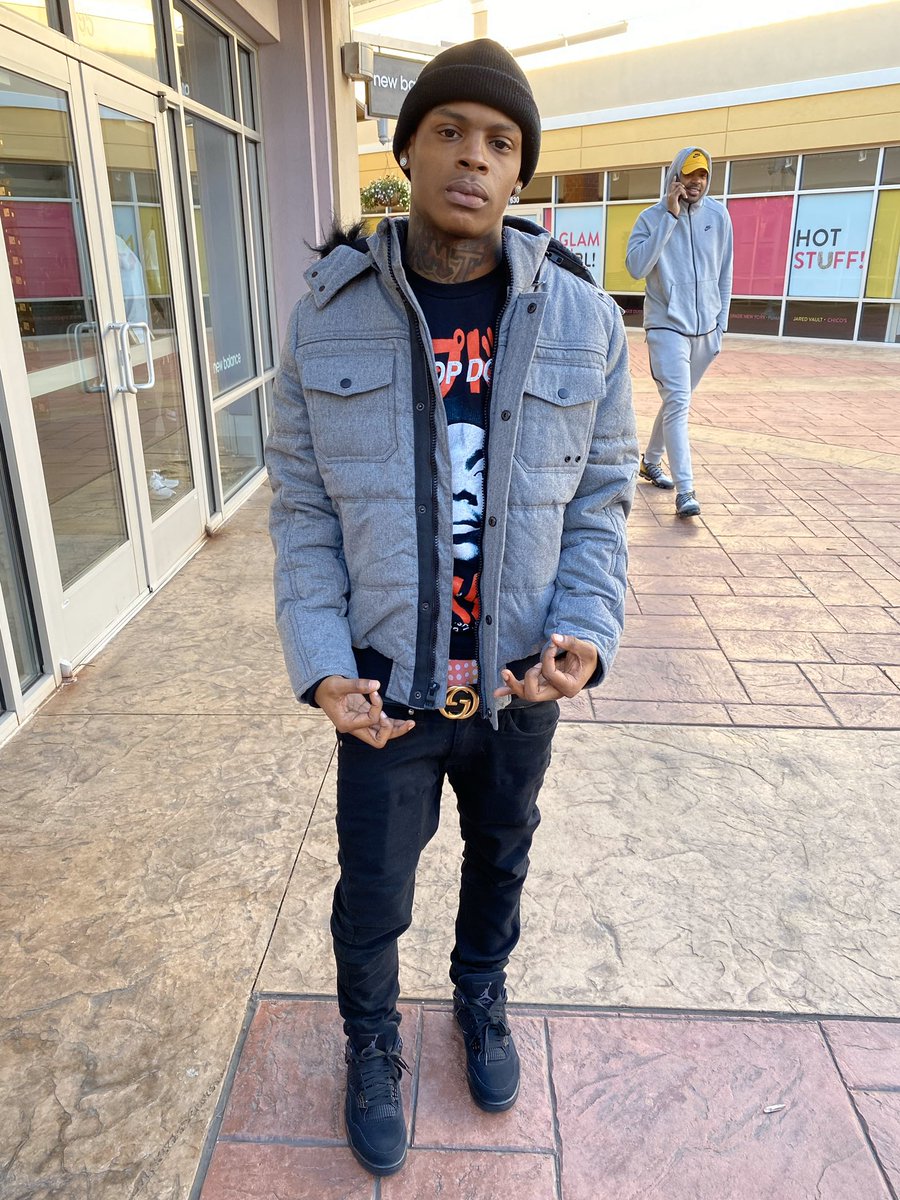 BlocnationMt's tweet photo. Yo Mammy Ant Had Me Pussy as niggah Idk Yo Pappy 🤝🦍
#8double2s https://t.co/8Mcr02yISz