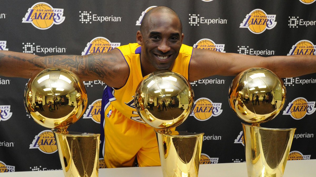 Robachuk's tweet photo. Rest in Peace, all time best #legend #blackmamba https://t.co/5B2tlwy53e
