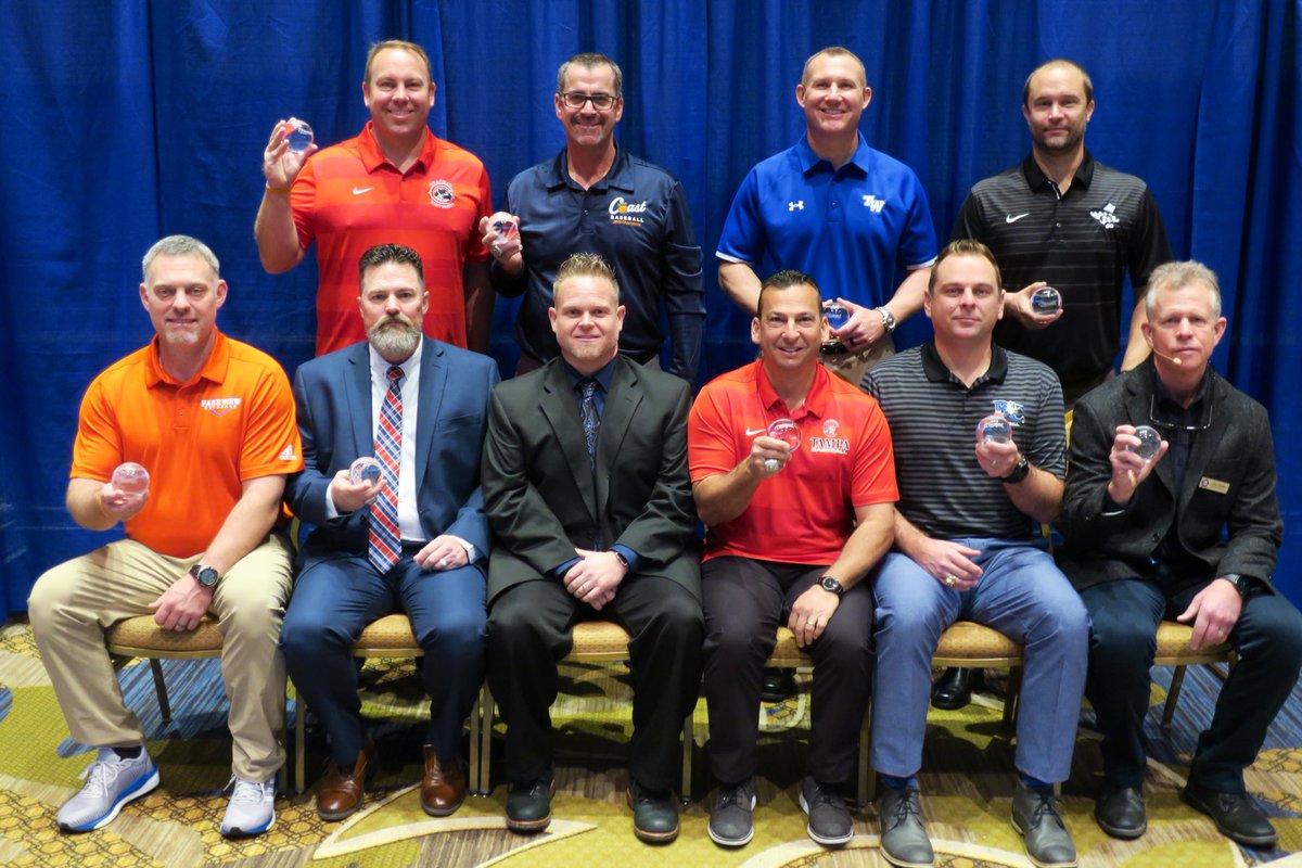 ABCA1945's tweet photo. Very sad to hear of the passing today of 2019 ABCA/@DiamondSportsCo National Coach of the Year John Altobelli who was honored earlier this month at the ABCA Convention.
The entire Association is sending prayers to @occ_baseball & the Altobelli family. https://t.co/K64rr08ryV