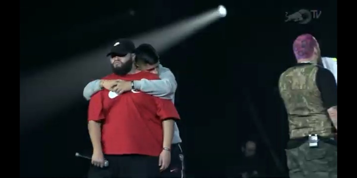 wismerM's tweet photo. Orgullo Venezolano, Orgullo del Freestyle Venezolano, @Letra_Emece y @LancerLirical hoy fueron subcampeones del mundo en España y quedaron 3ros en la tabla general en el mundial de Freestyle de God Level, enormes🇻🇪🇻🇪🇻🇪 #godlevelfinal https://t.co/cMk6ZFza4d