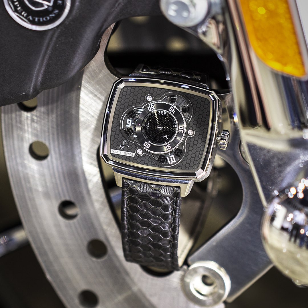 HAUTLENCE tweet media