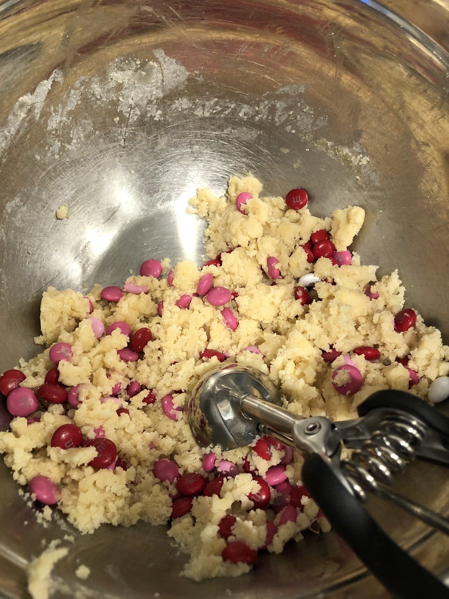 xiggy89x's tweet photo. Secret weapon to Eggplant 🍆 Parm: gochujang! Making some sugar cookies too 😉 
#CookingWithSam https://t.co/x8gda6rqqd