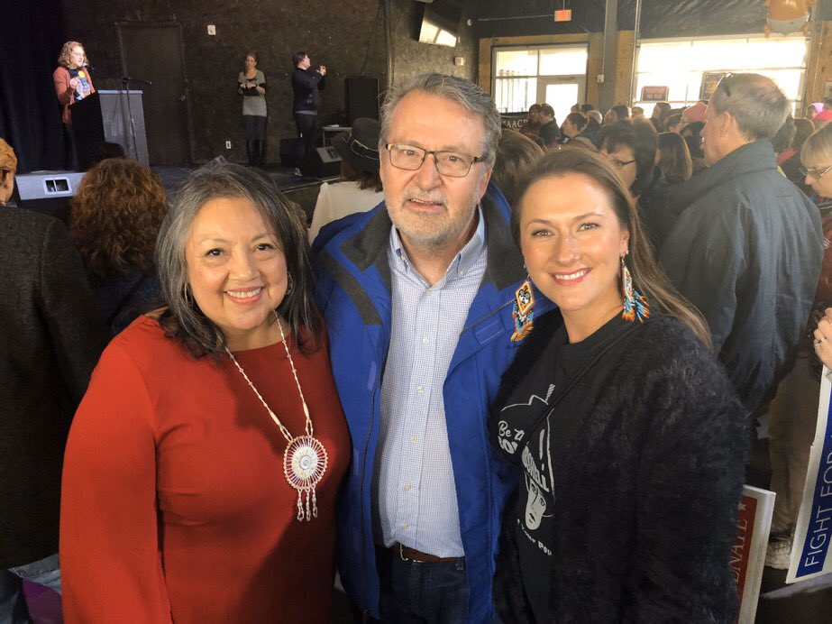 LynnRogers4KS's tweet photo. Yesterday, Kris and I joined the @WomensMarchICT, standing with friends and neighbors. We need to elect more women to positions so they can make good decisions and represent us all. #ProudToWorkForAStrongWoman https://t.co/bL9S1ibMZY