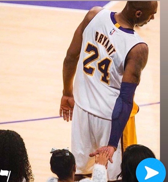 Punchlines94's tweet image. RIP 🙏 #KobeBryant #24
