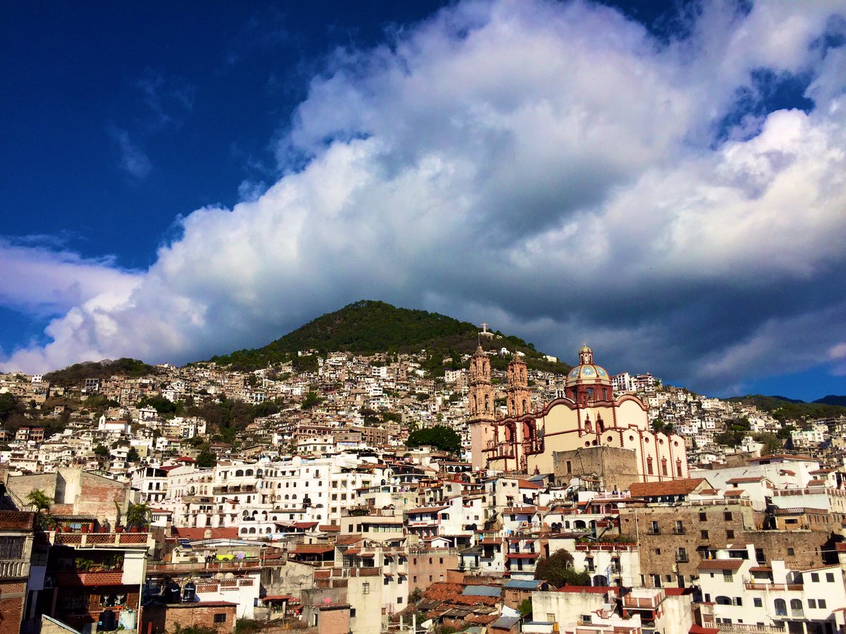 MissCuac's tweet photo. Β‘TAXCO! #PuebloMagico #PuebloMinero #LifeAfterMining #Silver https://t.co/cd0XFxdGgk
