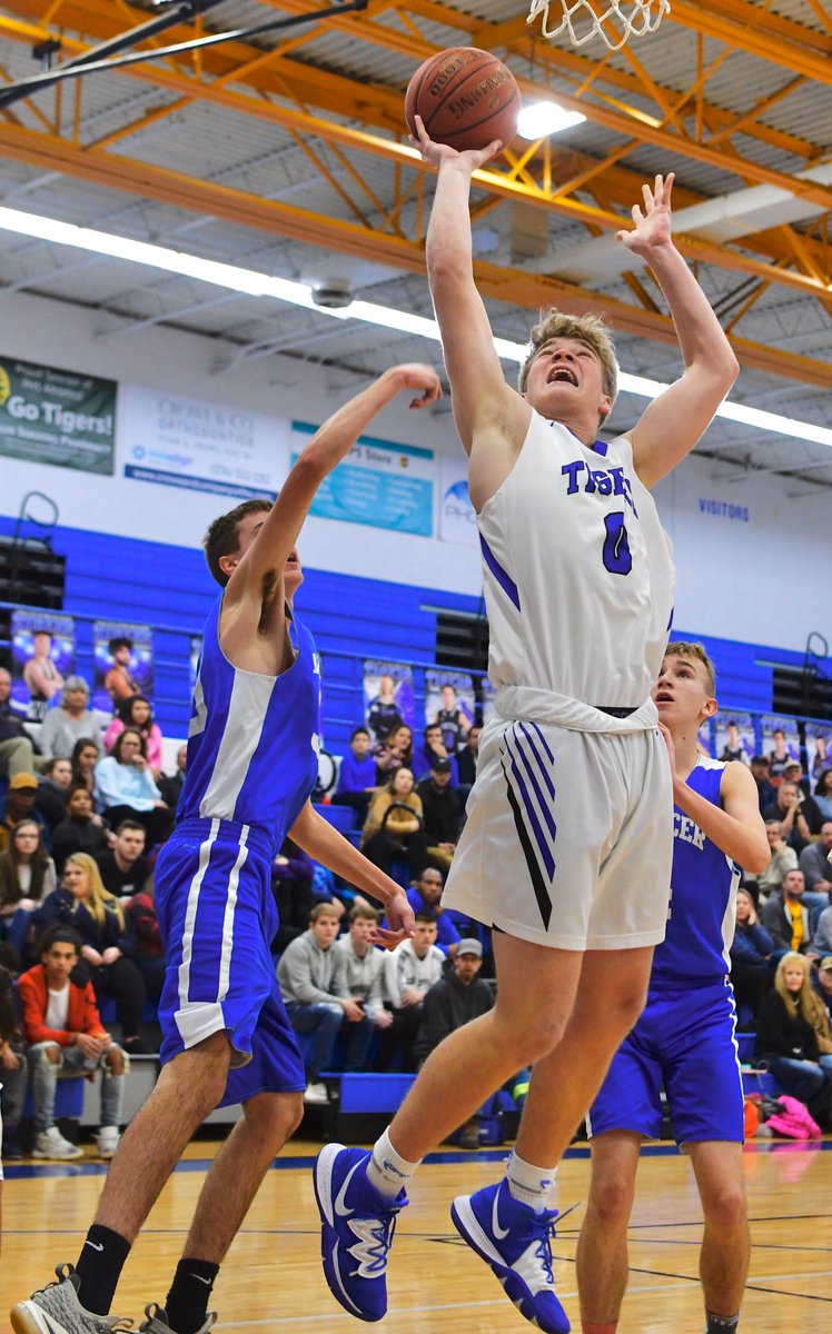 BDTNuzzo's tweet photo. Some shots of Princeton high vs MCA boys basketball game last night. Princeton won 71-47 https://t.co/DIDU7veGZV