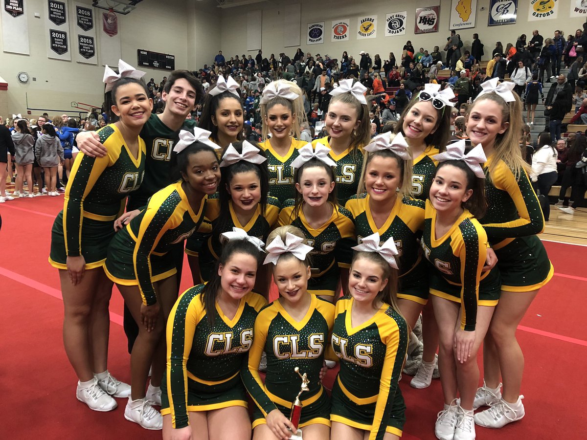 CLSouthCheer's tweet image. Extremely proud of this team for taking 8th out of 22 teams and getting their highest score of the season today!! Way to go, Gators!! Thank you @HHSCheer158 for being great hosts! #holdtherope #gatorchomp #sectionalsweek
