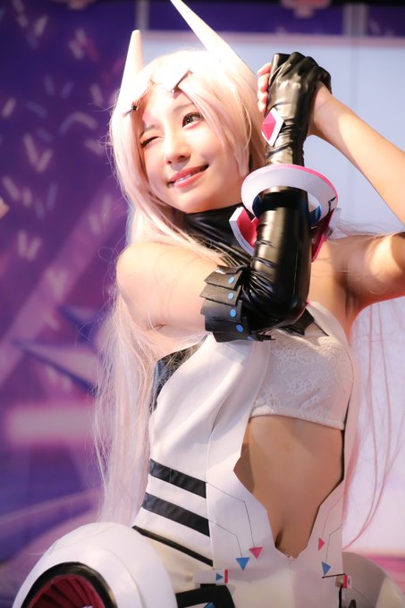 Twitterのコスプレ画像18