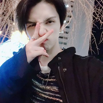 MahiroBrasil_'s tweet photo. [#INSTAGRAM] 05.01.2020 - Atualização do Mahiro no instagram. 

"❄︎❄︎❄︎❄︎❄︎" 

🔗 https://t.co/nVGEu6O6L1

#히다카마히로 #ヒダカマヒロ #HidakaMahiro 
#마히로 #マヒロ #MAHIRO https://t.co/0cLu7ARKLJ