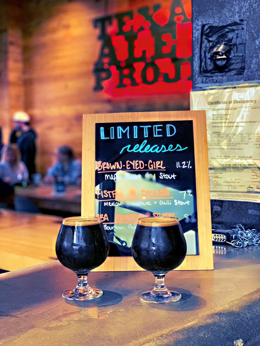 StrikeoutBeer's tweet photo. Went down to @texasaleproject yesterday to enjoy an amazing limited release beer by our pal Christian Webb - Webb Brewing. 

Brown Eyed Girl - Maple Pecan Stout
11.2% ABV. 👍
.
.
.
.
#craftbeer #dallas #beer #beerstagram #brewery #craftbeerlife #craftbeerlover #texasaleproject https://t.co/HhJlE2LSOi