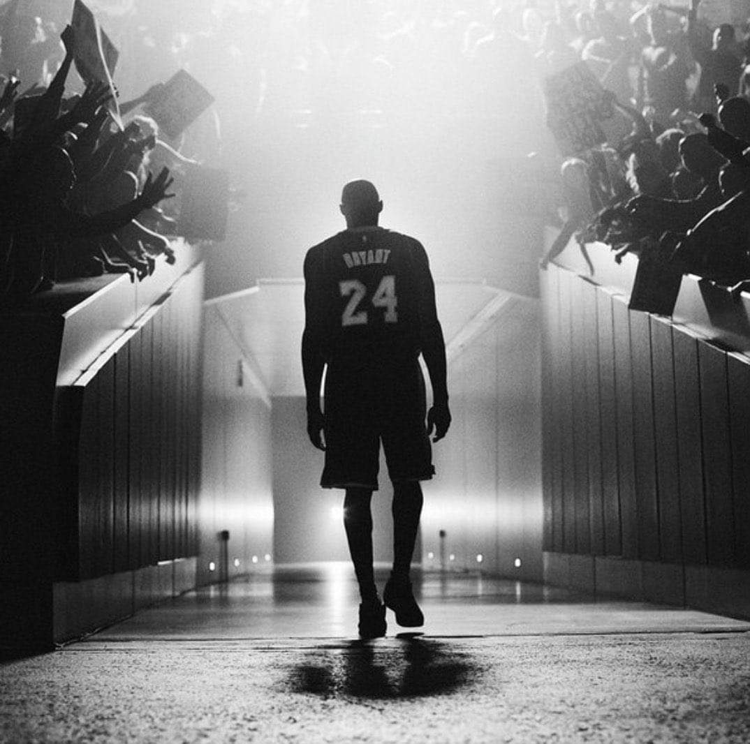 HSam_93's tweet photo. RIP #KobeBryant 😔 https://t.co/9HF6sBLPYE